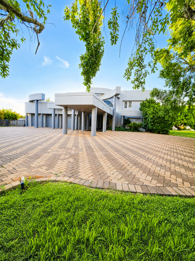 5 Bedroom Property for Sale in Klerksdorp Rural North West